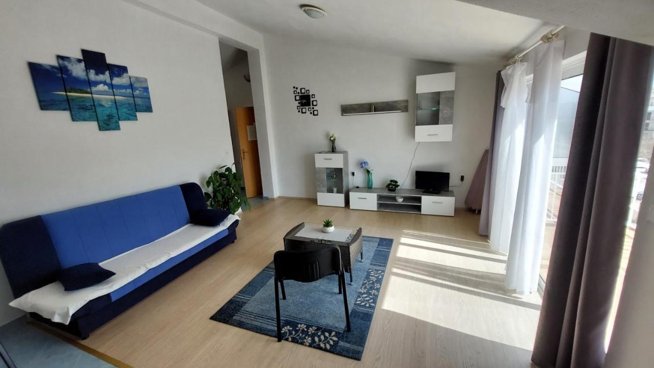 Apartments Dora Hvar Town Exterior photo
